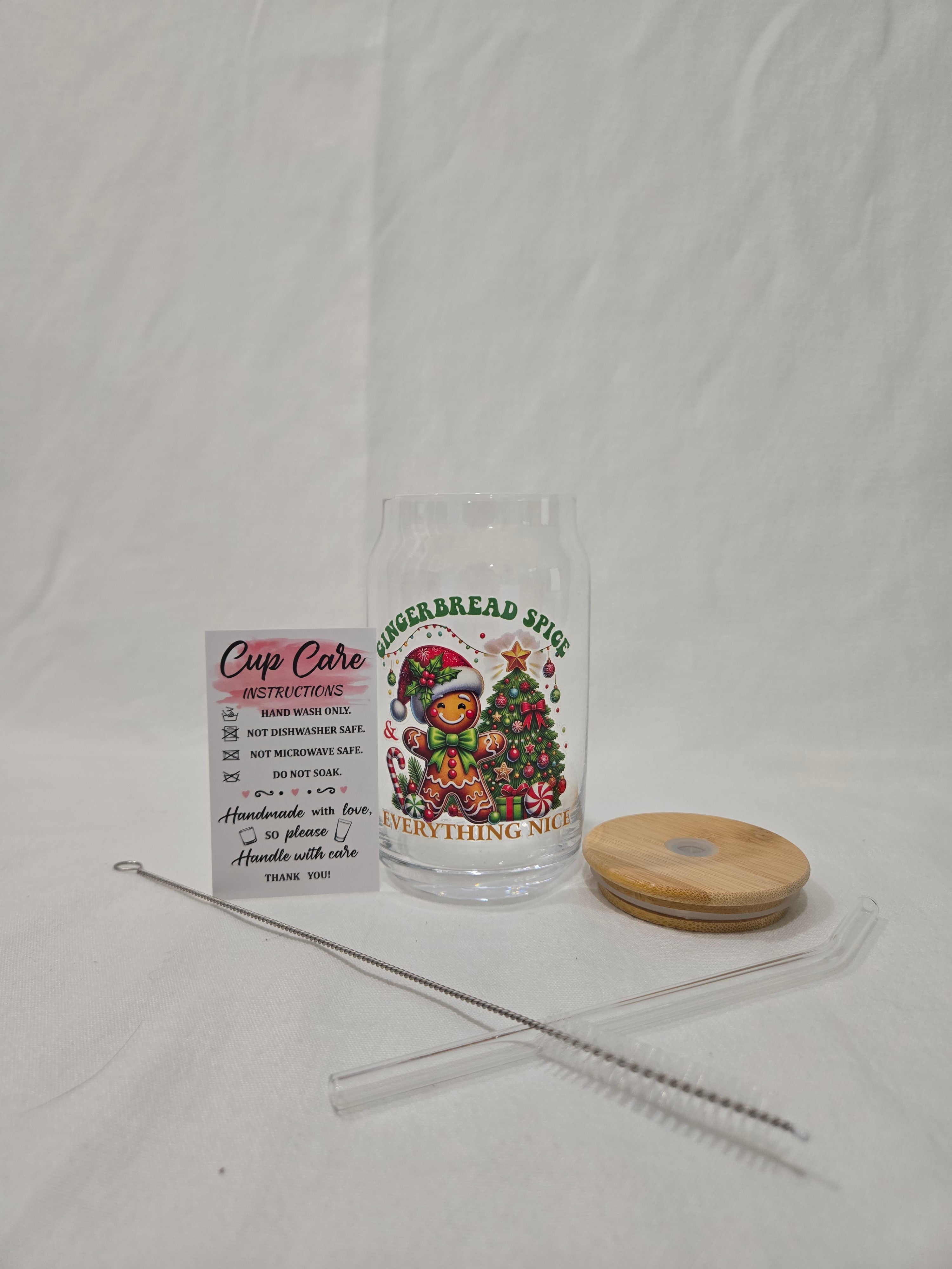 Christmas Glass Cup, 17.58 oz, Gingerbread man "Gingerbread Spice and Everything Nice"