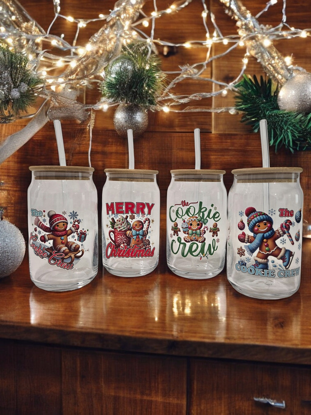 Christmas Glass cup, 17.58 oz, "The Cookie Crew", gingerbread baby