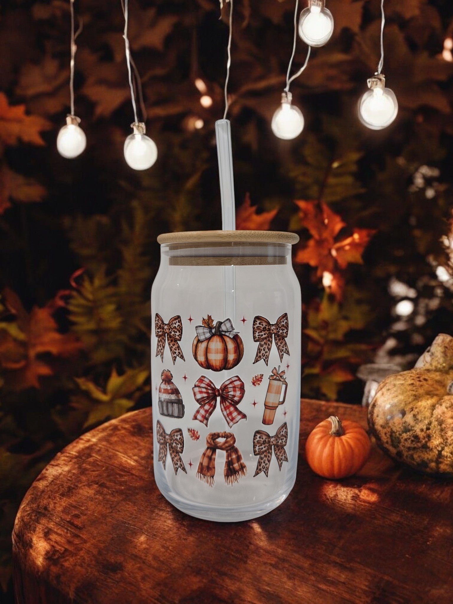 Fall Glass Cup, 17.58 oz, with bows, pumpkins, and scarf design