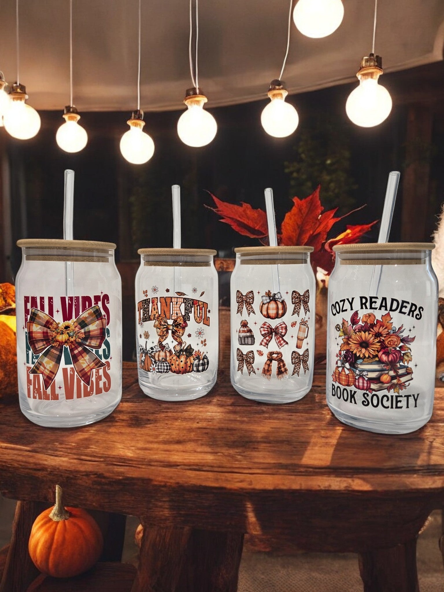 Fall Glass Cup, 17.58 oz with "Thankful" bow design