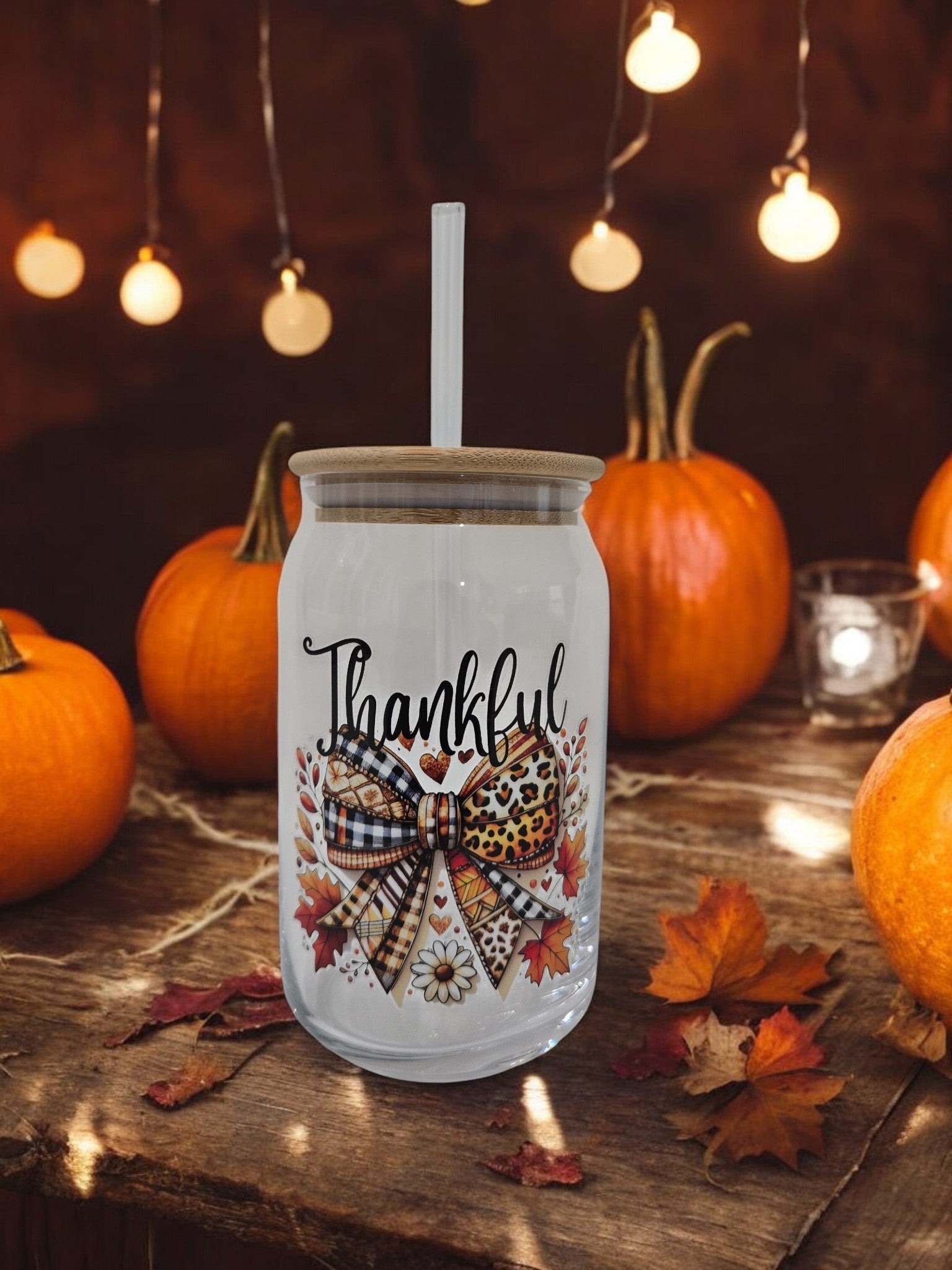 Fall Glass Cup, 17.58 oz with "Thankful" bow design