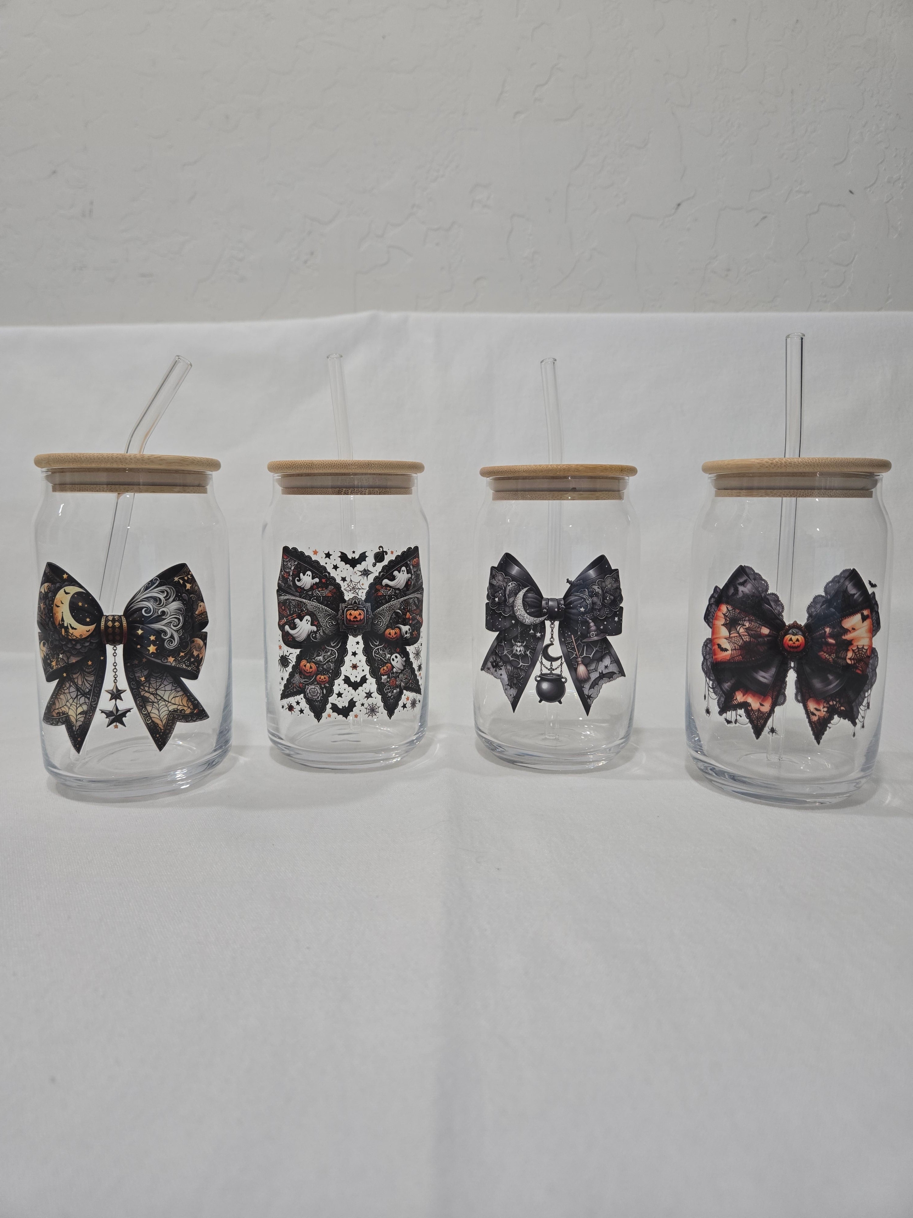 Halloween Glass cup, 17.58 oz, Black with Orange textured Bow