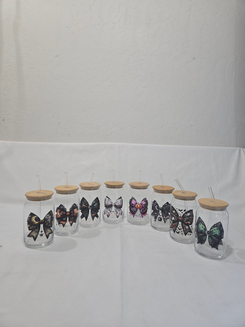 Halloween Glass cup, 17.58 oz, Black and Green Bow, with Pumpkins and a crescent Moon