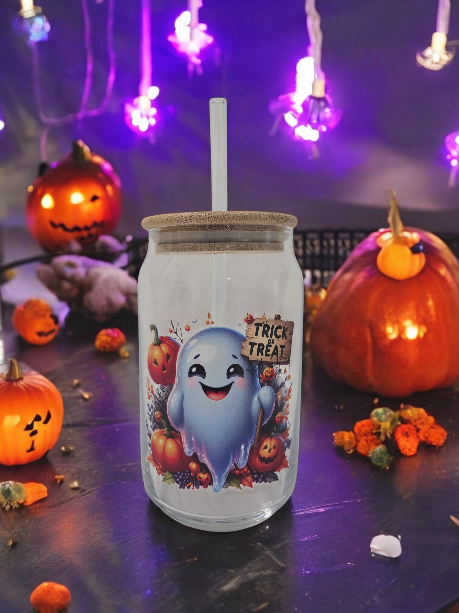 Halloween Glass Cup, 17.58 oz, Ghost with Trick or Treat sign with pumpkins design