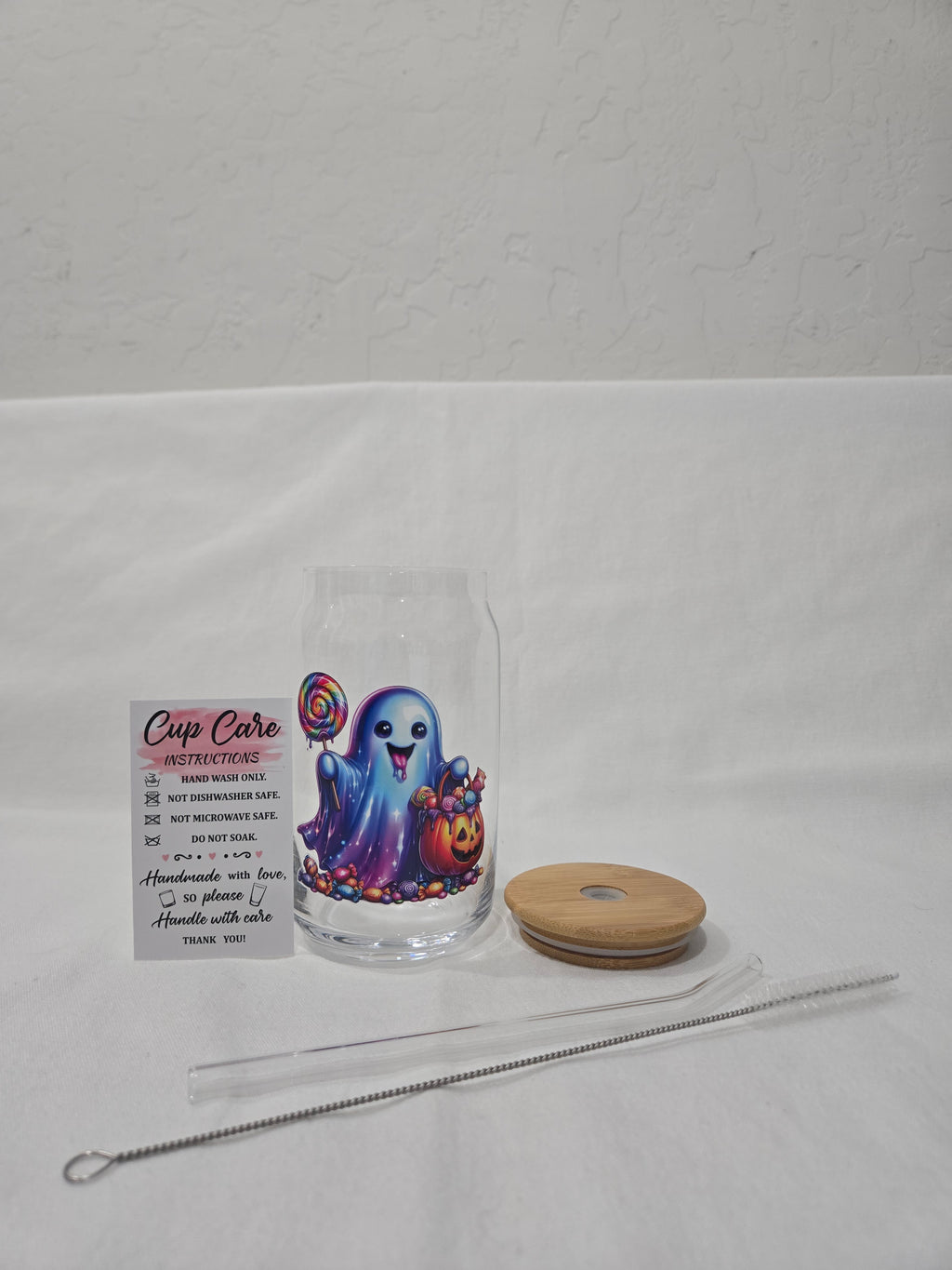 Halloween Glass Cup, 17.58 oz, Halloween Ghost with pumpkin bucket and candy design