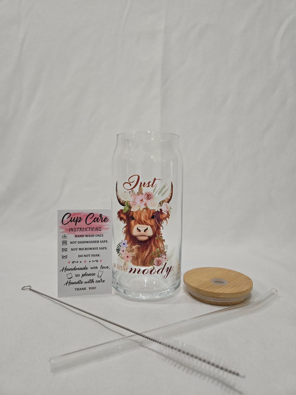 Highland Cow Glass Cup, 20 oz, Just a little Moody design