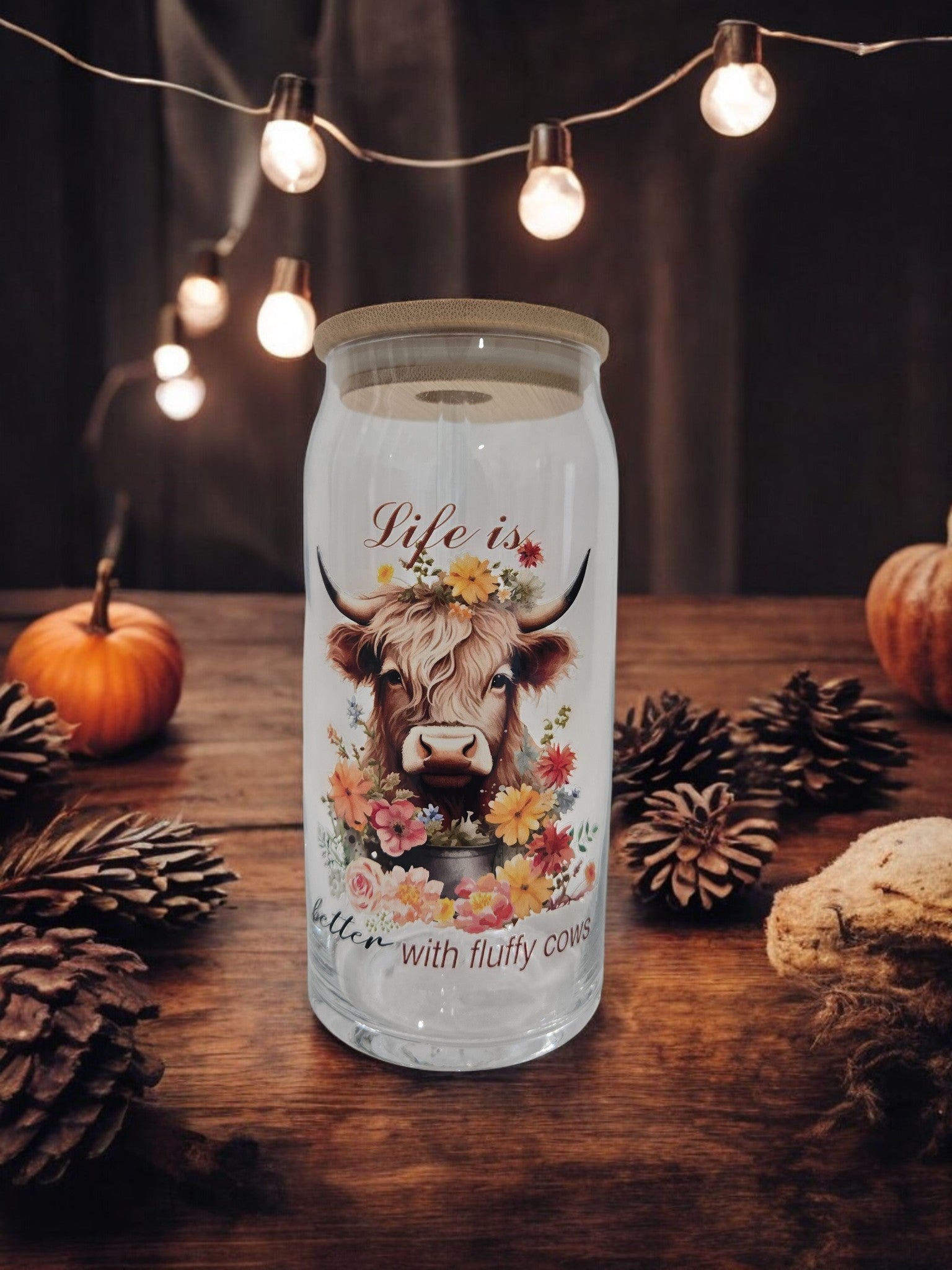 Highland Cow Glass Cup, 20 oz, "Life is better with a fluffy Cow" with flowers