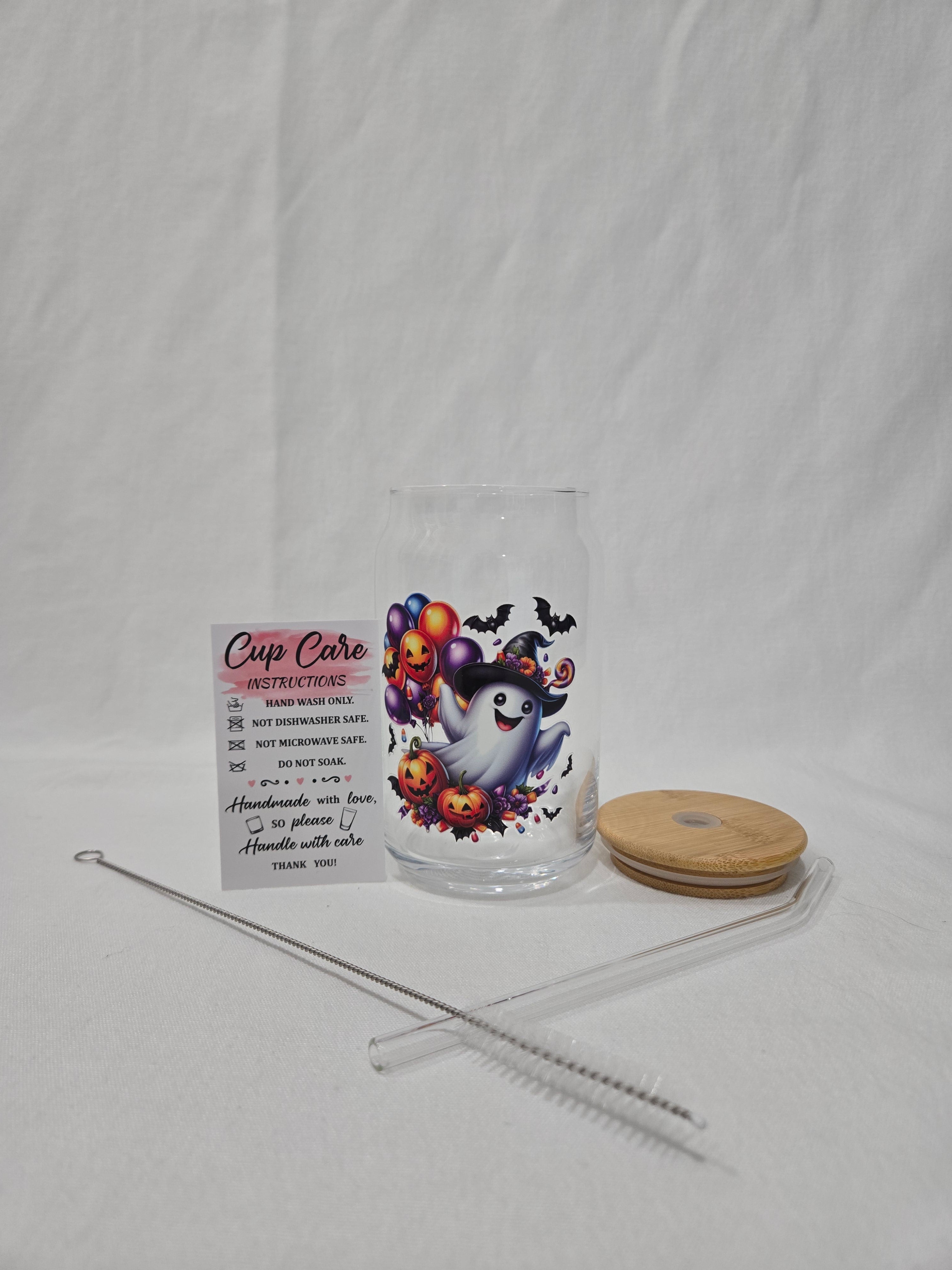 Halloween Glass cup, 17.58 oz, Ghost with witches hat, balloons design