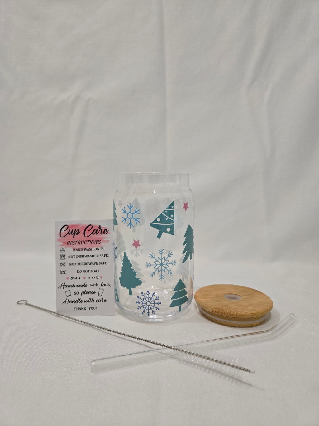 Christmas Glass Cup, 17.58 oz, Trees, Snowflakes, and Stars