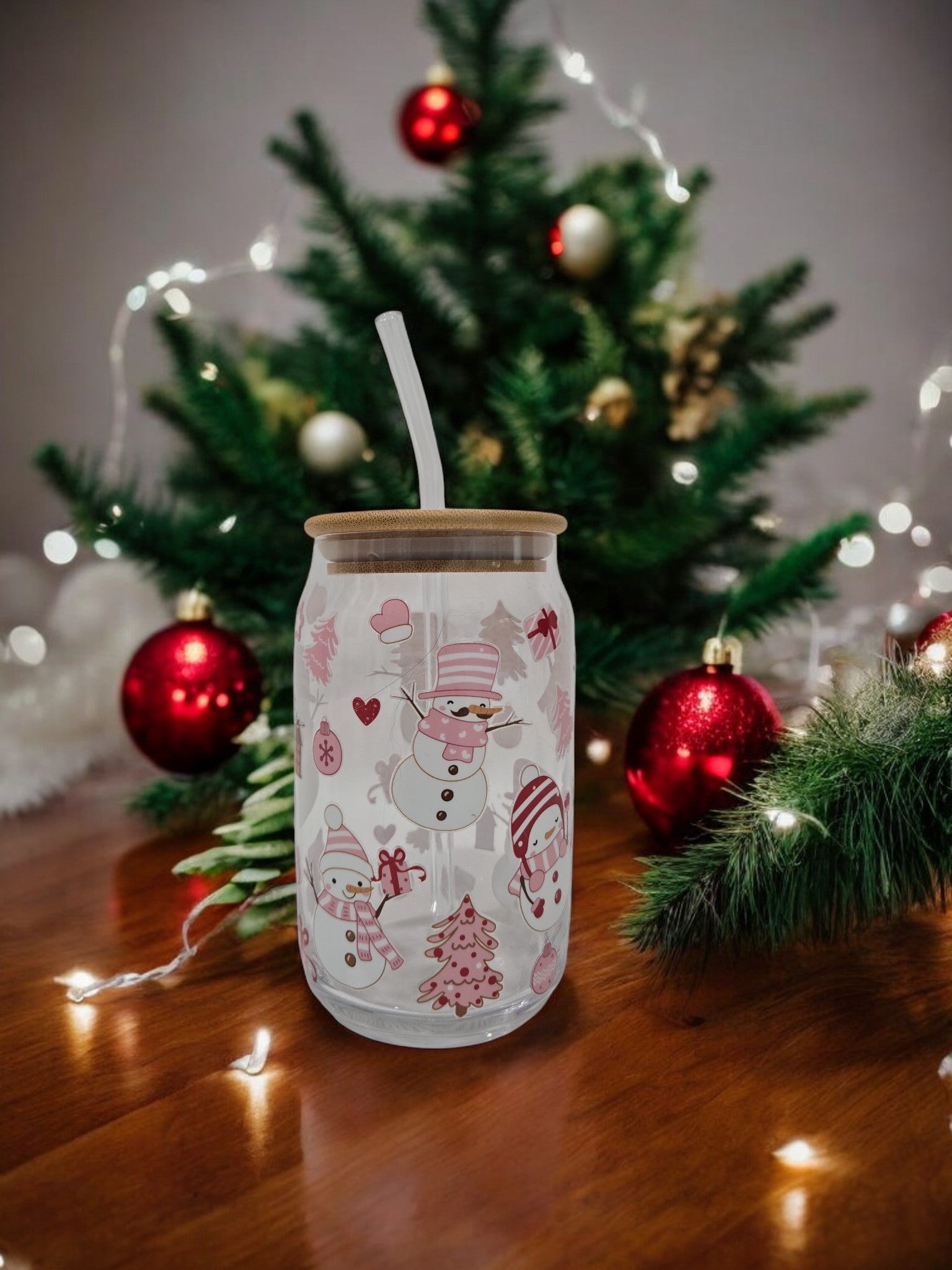 Winter Pink Glass Cup, 17.58 oz, Snowmen, hearts and Christmas trees